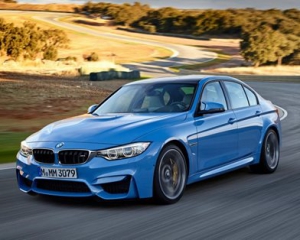 BMW представила новое поколение M3 и M4