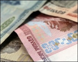 Банки девальвировали рубль, не дожидаясь команды сверху