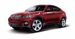 Московская полиция ищет угонщиков BMW X6 дочери Винокура