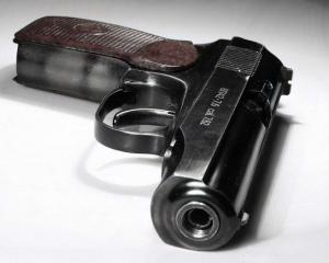 Подростка за рулем родительской машины в Гродно останавливали с помощью оружия