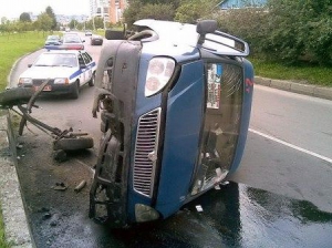 В Гродно перевернулась маршрутка (фото)