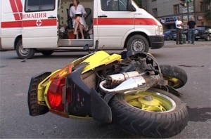 В Минске скутерист столкнулся с автомобилем и погиб