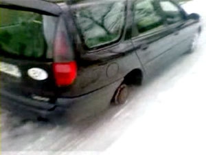 В Минске угнали машину… без колеса
